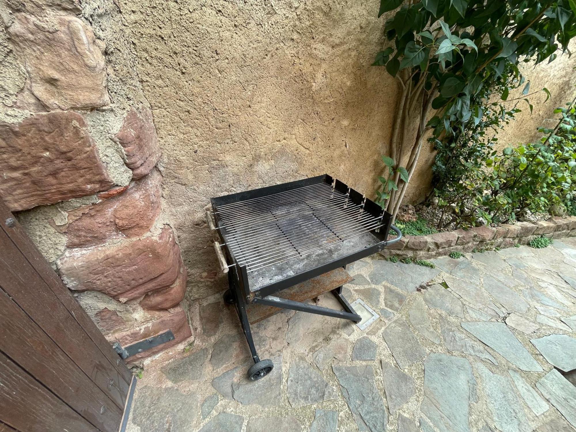 Can Llorenc Prades Esterno foto